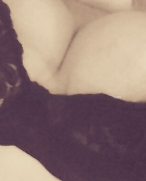 Виктория, 36