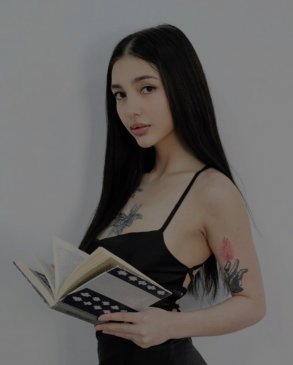 Альбина, 25